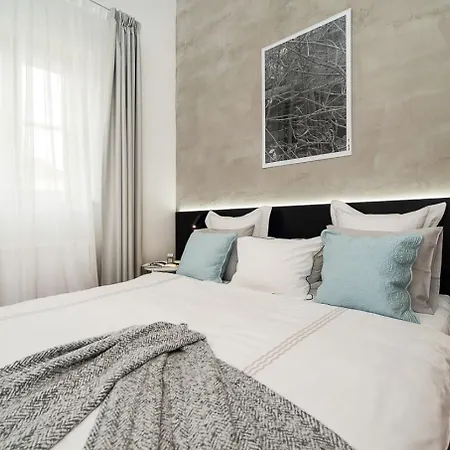 Large And Modern In The Heart Of Praha