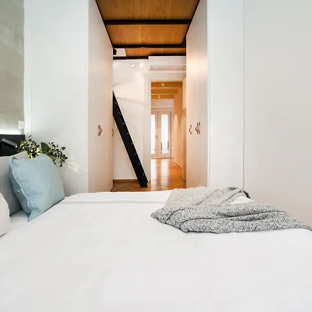 Apartment Large And Modern In The Heart Of