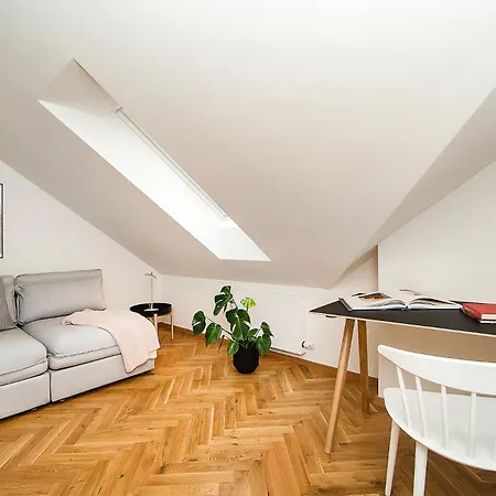 Large And Modern In The Heart Of *