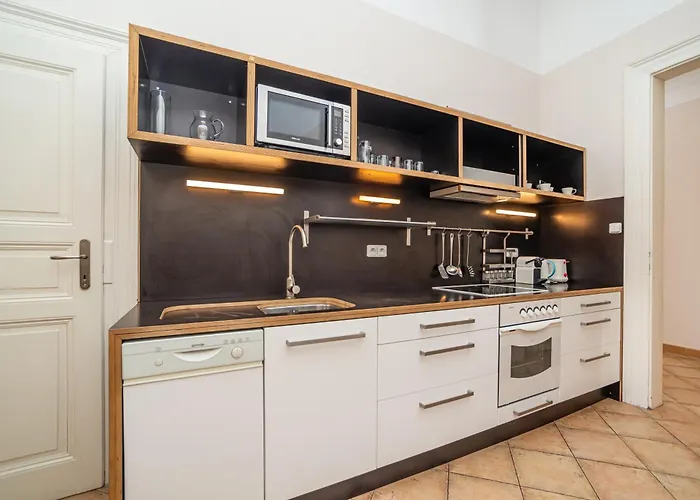 Appartamento Large And Modern In The Heart Of