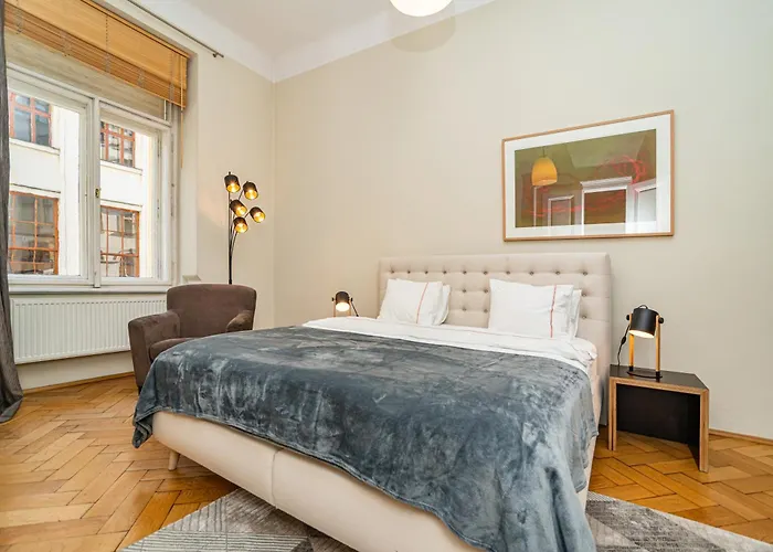 Appartamento Large And Modern In The Heart Of *