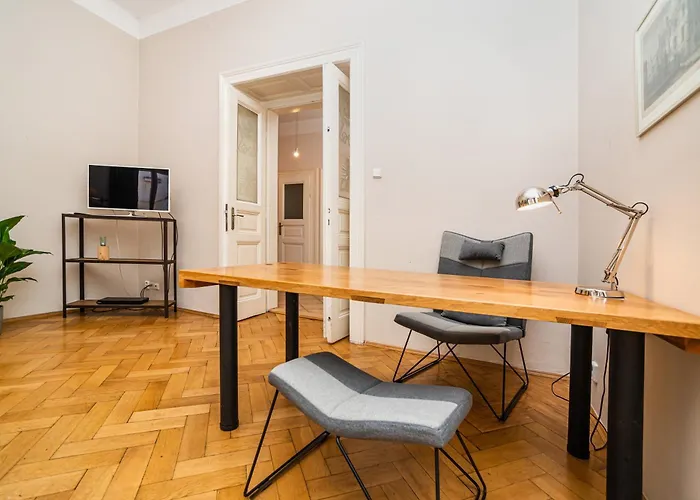 Large And Modern In The Heart Of Appartamento