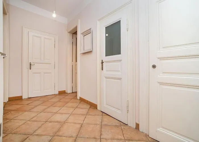 Appartamento Large And Modern In The Heart Of