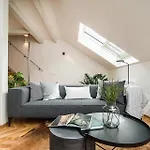 Large And Modern In The Heart Of Prag